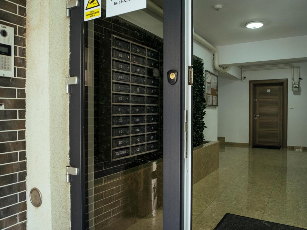 בוקרשט Cozy Special Pallady Apartament With Garden & Courtyard מראה חיצוני תמונה