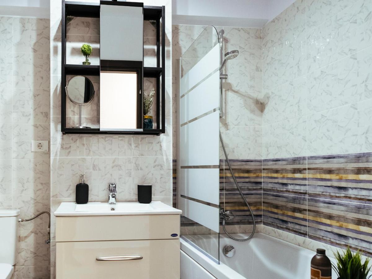 בוקרשט Cozy Special Pallady Apartament With Garden & Courtyard מראה חיצוני תמונה