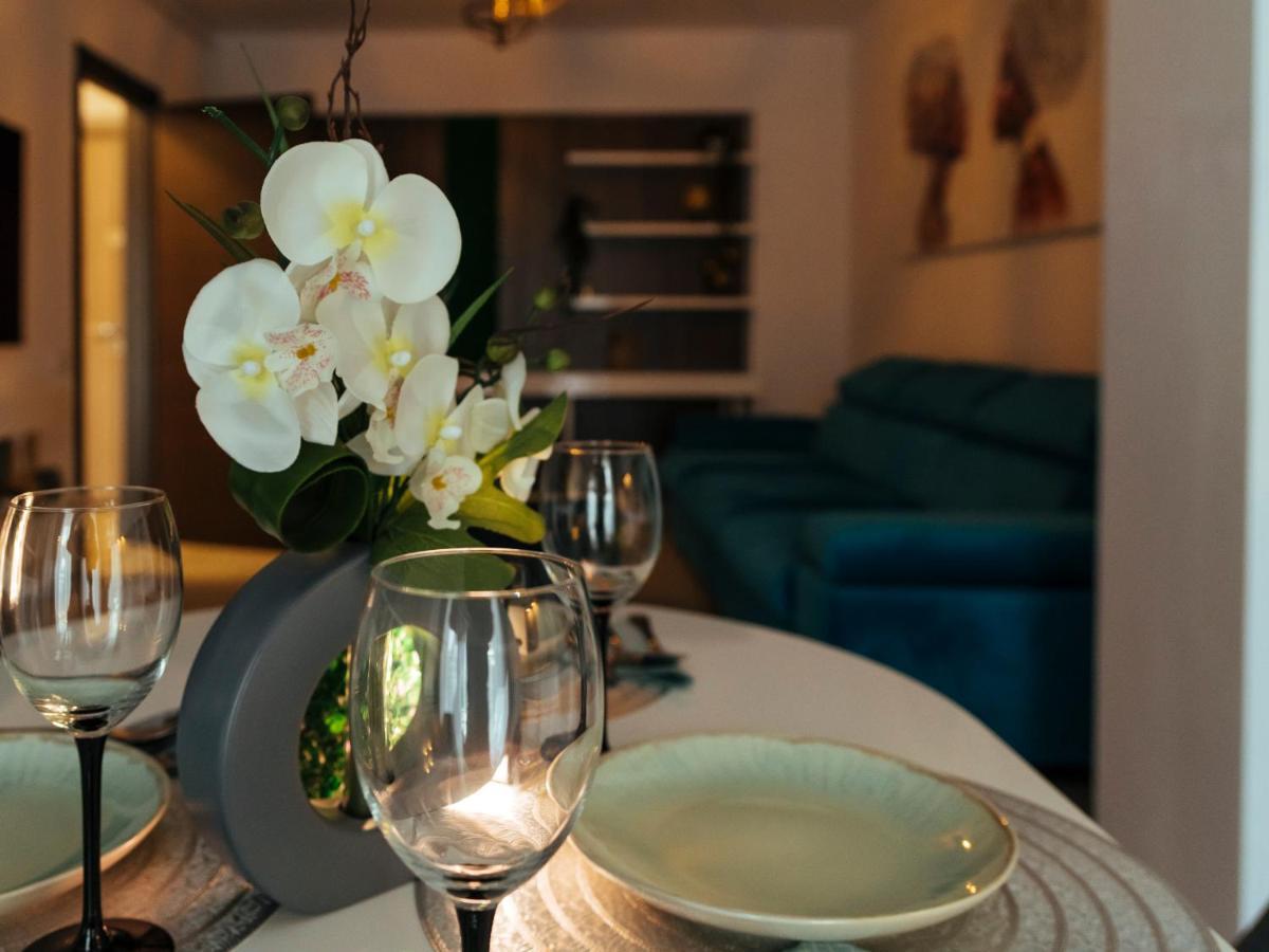 בוקרשט Cozy Special Pallady Apartament With Garden & Courtyard מראה חיצוני תמונה