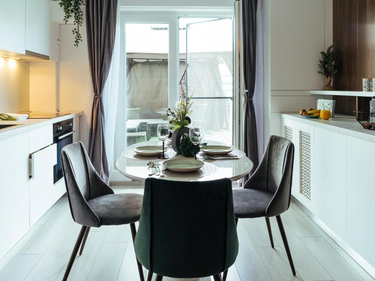 בוקרשט Cozy Special Pallady Apartament With Garden & Courtyard מראה חיצוני תמונה
