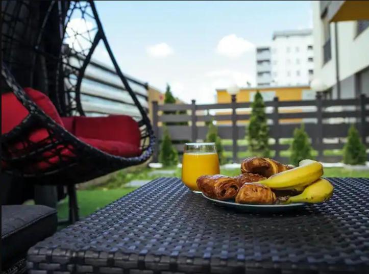 בוקרשט Cozy Special Pallady Apartament With Garden & Courtyard מראה חיצוני תמונה